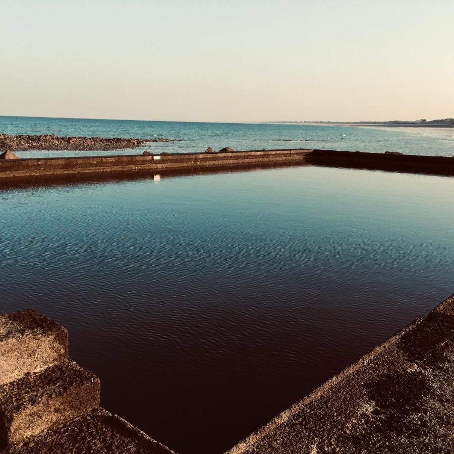 Studio~ Les Pieds Dans L'eau 2~ * Donville-les-Bains
