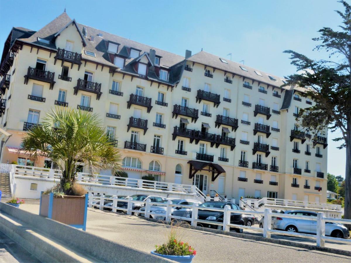 Apartment Studio~ Les Pieds Dans L'eau 2~ Donville-les-Bains